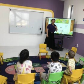 Màn hình tương tác 65 inch [Chính hãng Lux Vision]