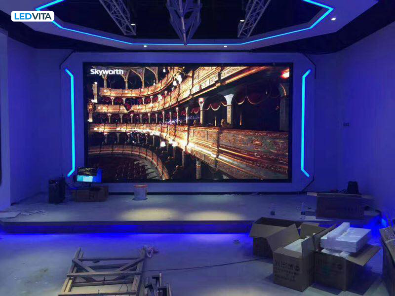 Các Tính Năng Nổi Bật Của Màn Hình LED Karaoke